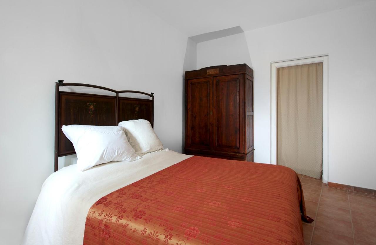 カステル・リタルディ Torre Della Botonta Bed & Breakfast エクステリア 写真