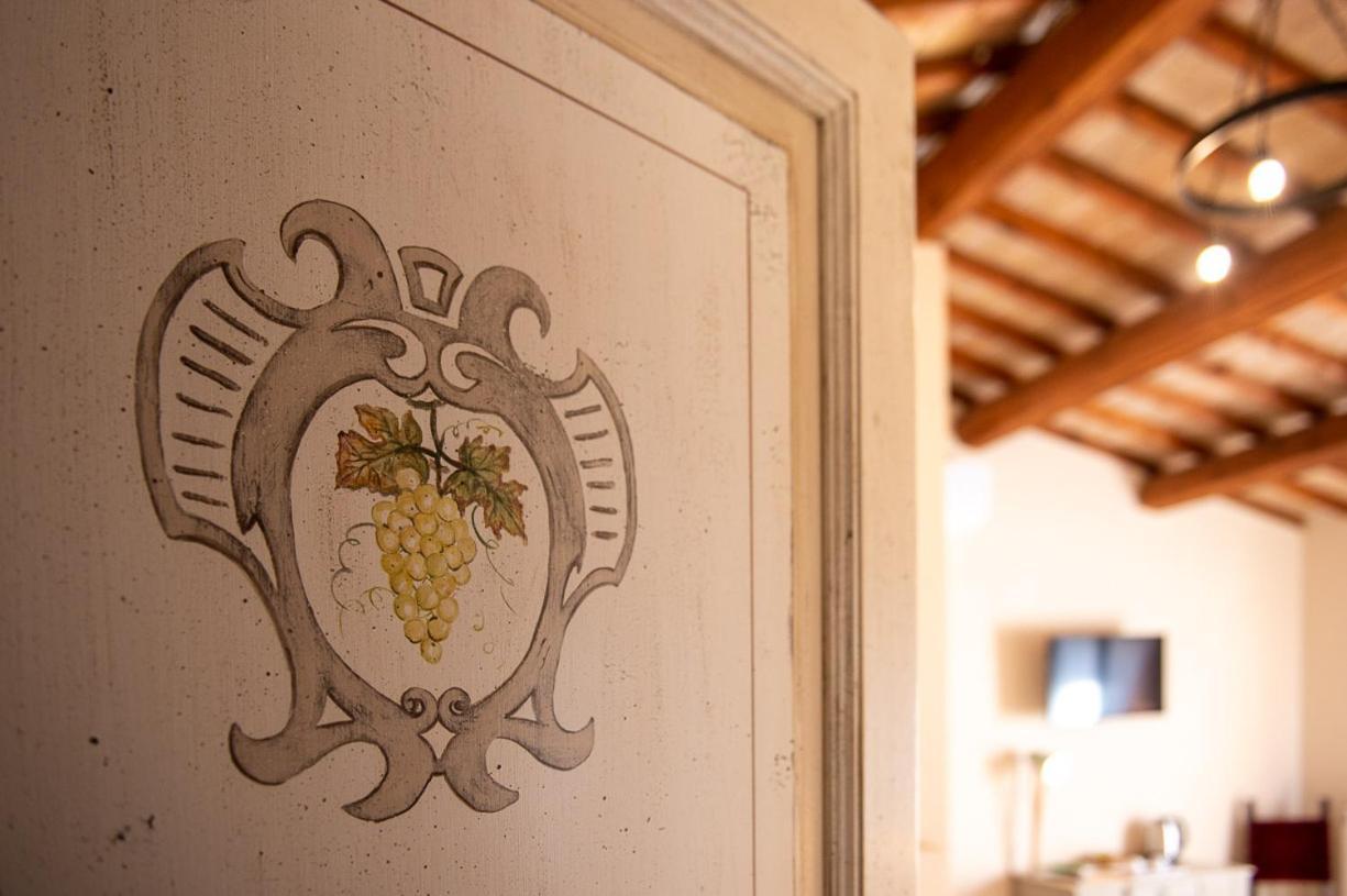 カステル・リタルディ Torre Della Botonta Bed & Breakfast エクステリア 写真