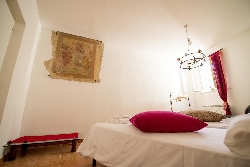 カステル・リタルディ Torre Della Botonta Bed & Breakfast 部屋 写真